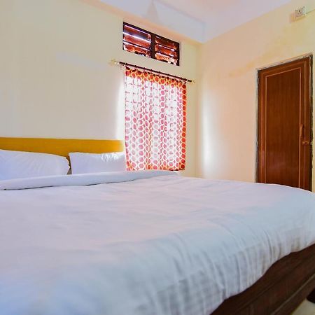 Spot On 30735 Dreamland Guest House Dispur Buitenkant foto