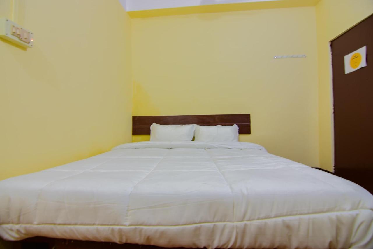 Spot On 30735 Dreamland Guest House Dispur Buitenkant foto
